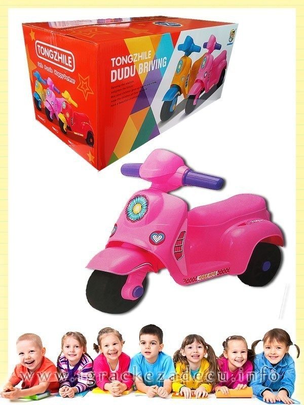 Deciji tricikl vespa guralica - roza
